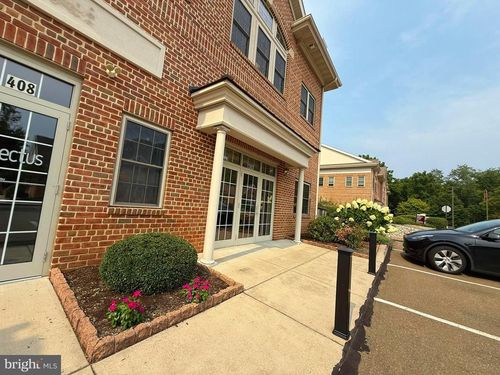404-400 Old Forge Ln, KENNETT SQUARE, PA, 19348-1918 | Card Image