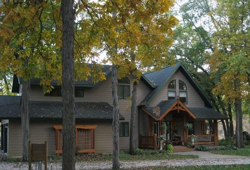 60 Country Club Drive, Humboldt, IA, 50548 | Card Image