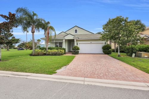 104 Nw Willow Grove Ave, Port St Lucie, FL, 34986-3565 | Card Image