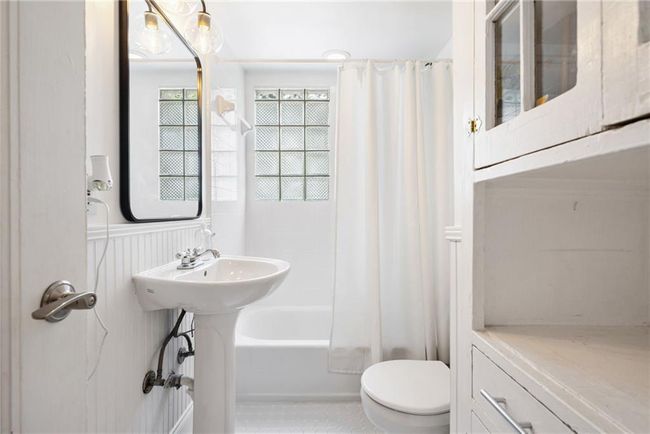 APT-2 - 830 Barnett St Ne, Condo with 1 bedrooms, 1 bathrooms and 1 parking in Atlanta GA | Image 12