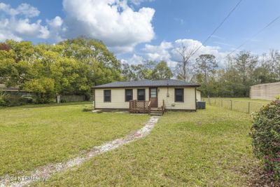 3929 Everington Road, House other with 2 bedrooms, 1 bathrooms and null parking in Green Cove Springs FL | Image 1