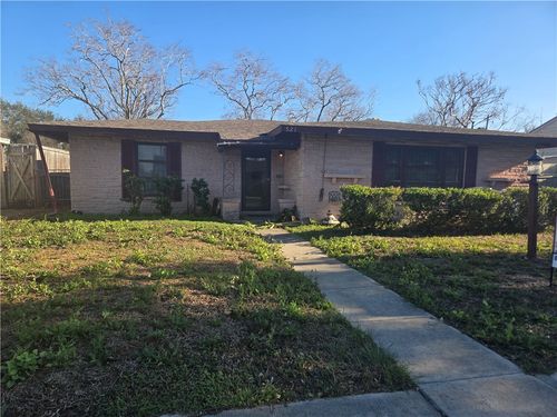 521 Chamberlain St, Corpus Christi, TX, 78404-2602 | Card Image