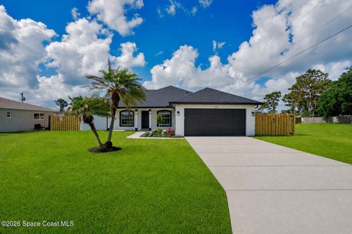 934 Eastlake St Se, Palm Bay, FL, 32909-4559 | Card Image