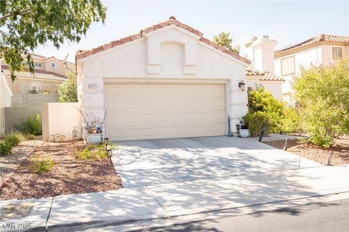 1417 Country Hollow Dr, Las Vegas, NV, 89117-6600 | Card Image