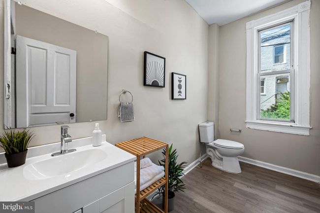 2011 Boone St, Townhouse with 4 bedrooms, 3 bathrooms and null parking in BALTIMORE MD | Image 9