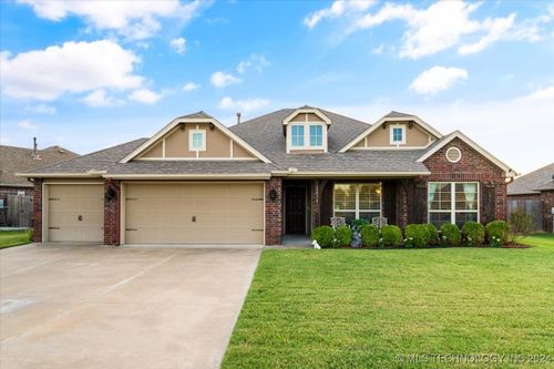 12974 N 124th East Pl, Collinsville, OK, 74021-7171 | Card Image