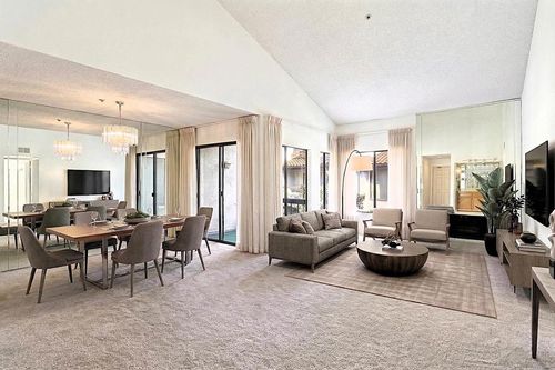 unit-386-5645 Friars Rd, San Diego, CA, 92110-2542 | Card Image