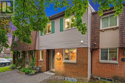 107-3194 Olympic Way, Ottawa, ON, K1T1Z1 | Card Image