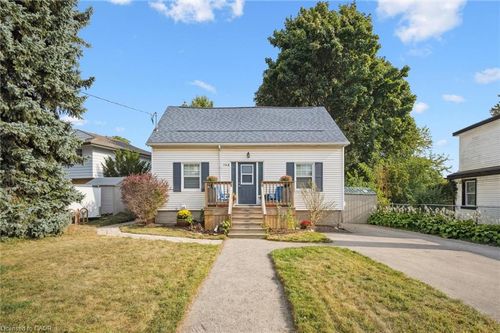 145 Bridgeport Rd E, Waterloo, ON, N2J2K3 | Card Image