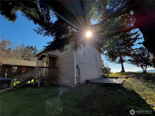 18 Whidbey Island Dr. Drive, Hat Island, WA, 98902 | Card Image