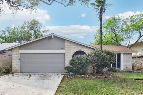 11815 Broadwood St, San Antonio, TX, 78249-3012 | Card Image