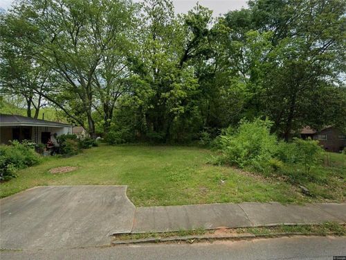 809 Fourth St, Stone Mountain, GA, 30083-3707 | Card Image