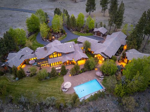 18883 Sutherland Ct, Bend, OR, 97702-9197 | Card Image
