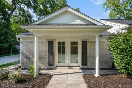 2984 Timberwyck Trail Dr, Troy, MI, 48098-5901 | Card Image