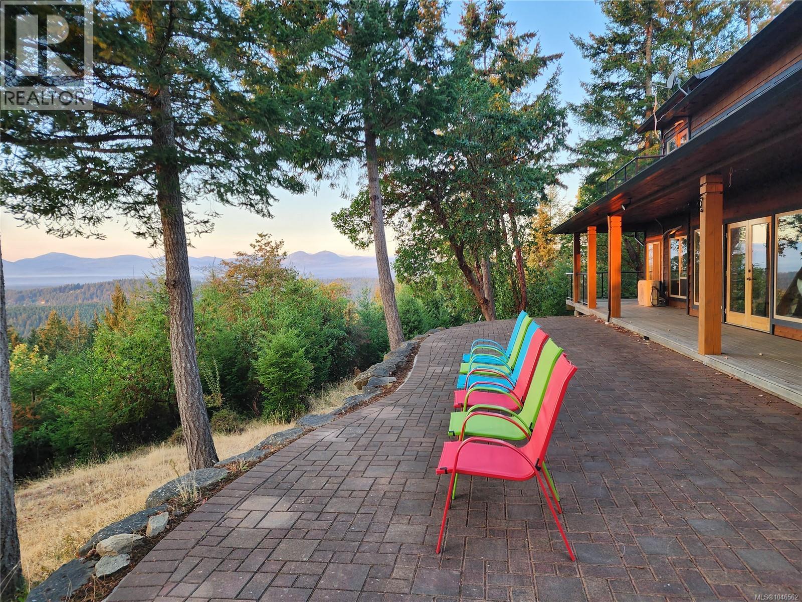 Residential in Gabriola Island 3