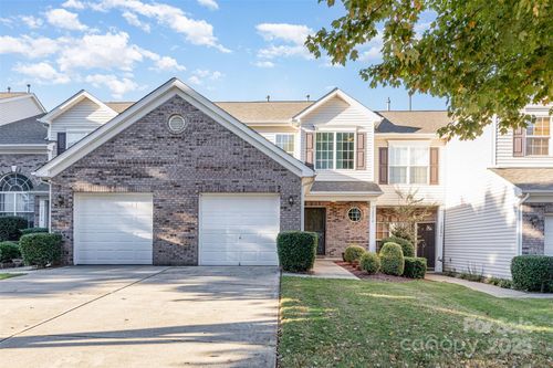 12210 Stratfield Place Cir, Pineville, NC, 28134-7313 | Card Image