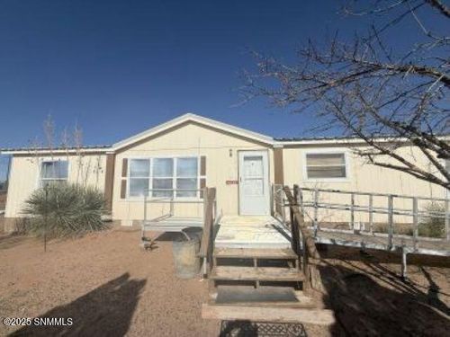 4230 Overhill Dr Nw, Deming, NM, 88030-8323 | Card Image