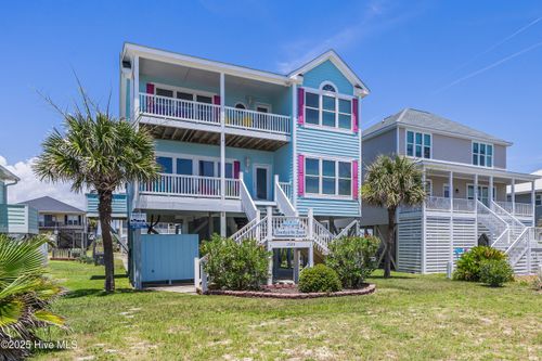 1726 W Beach Dr, Oak Island, NC, 28465-7339 | Card Image