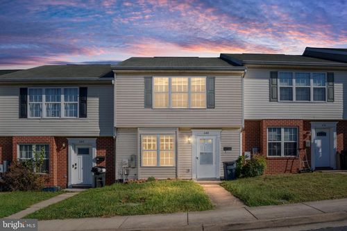 640 W Martin St, MARTINSBURG, WV, 25401-2722 | Card Image