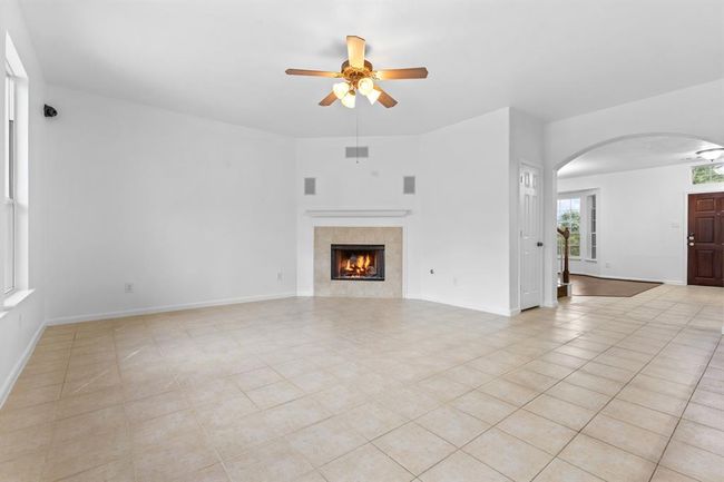 1923 Vale Haven Dr, House other with 5 bedrooms, 3 bathrooms and 2 parking in Spring TX | Image 21