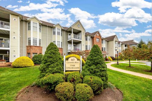 60 Cassandra Blvd, West Hartford, CT, 06107-3146 | Card Image