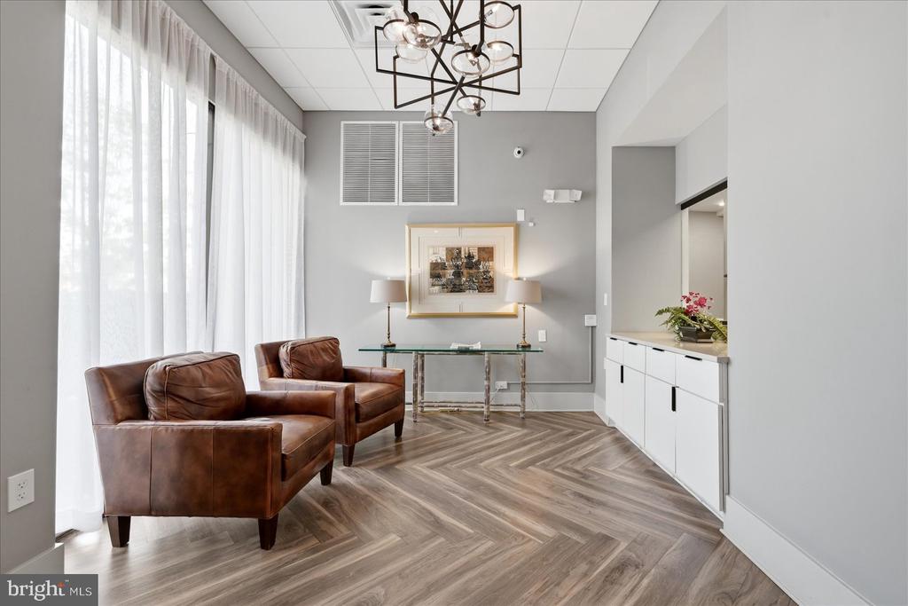 Residential in ALEXANDRIA 4