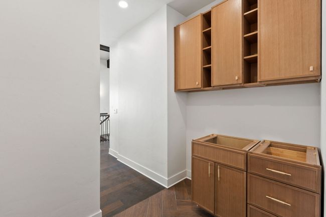 Mud Room | Image 48