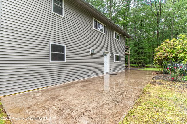Front | Image 33