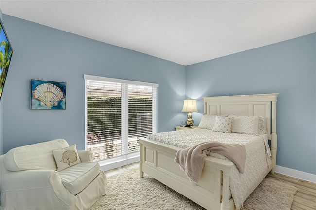926 Pebble Ln, House other with 3 bedrooms, 2 bathrooms and null parking in Indian River Shores FL | Image 26