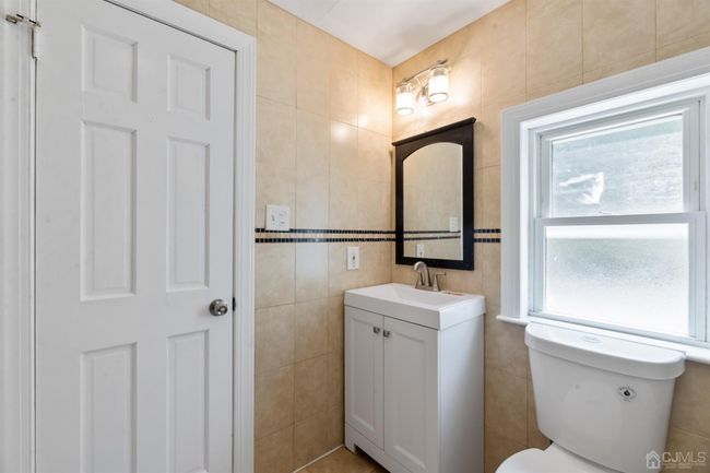 429 Old Bridge Tpke, House other with 3 bedrooms, 2 bathrooms and null parking in East Brunswick NJ | Image 15
