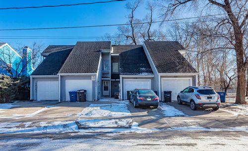 1213 Sampson St, Des Moines, IA, 50316-4003 | Card Image