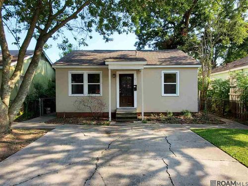 856 Iris St, Baton Rouge, LA, 70802-8427 | Card Image