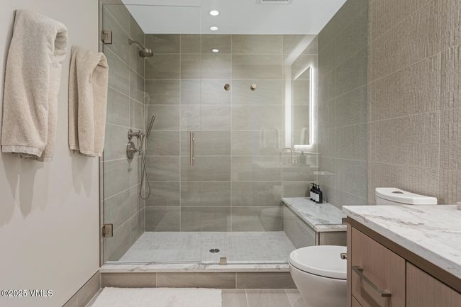 104 - 42 Riverfront Ln, Condo with 1 bedrooms, 1 bathrooms and null parking in Avon CO | Image 11
