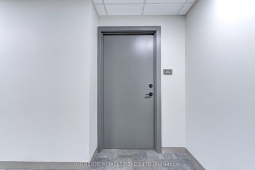 402-26 Lowes Rd W, Guelph, ON, N1G0H4 | Card Image