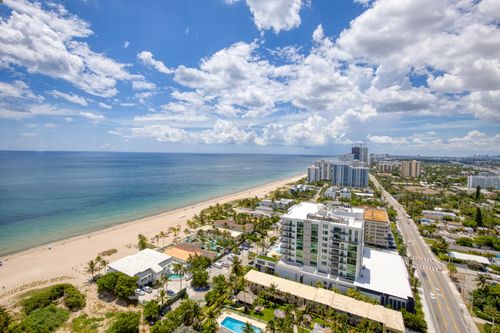27-12-111 Briny Avenue, Pompano Beach, FL, 33062 | Card Image