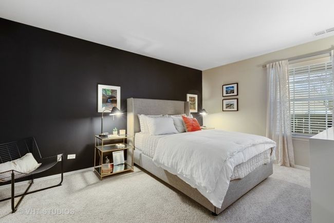 APT-1124 - 1630 Lincoln Meadows Cir, Condo with 2 bedrooms, 2 bathrooms and 2 parking in Schaumburg IL | Image 11