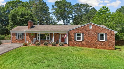 236 Deerwood Dr, Lynchburg, VA, 24502-4366 | Card Image