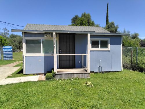 1727 5th Avenue, Olivehurst, CA, 95961 | Card Image