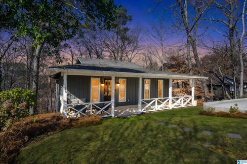 112 Crest Dr, HOMEWOOD, AL, 35209-5324 | Card Image