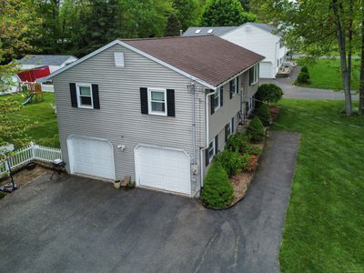 What's not to love about a two car garage | Image 2