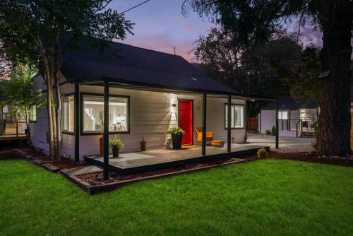 739 Elk Creek Rd, Trail, OR, 97541-9724 | Card Image