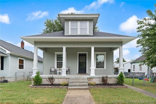 826 Catherine Pl, New Albany, IN, 47150-3104 | Card Image