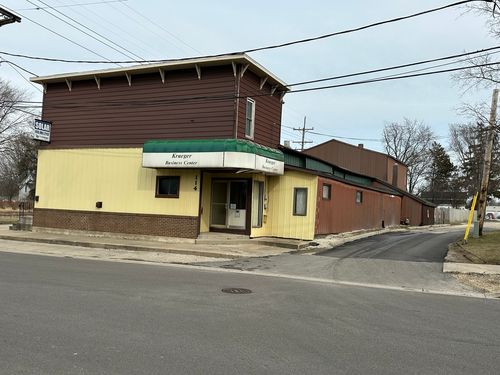114 Washington St, GENOA, IL, 60135-1040 | Card Image