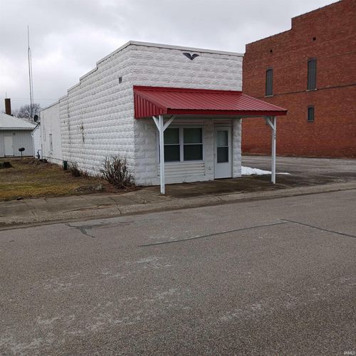 108 N Odon St, Elnora, IN, 47529-4714 | Card Image