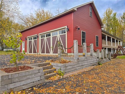 21 Wedgeworth Dr, West Monroe, NY, 13167-3302 | Card Image