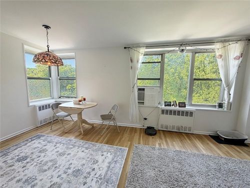 4k-209-15 18th Avenue, Bayside, NY, 11536 | Card Image