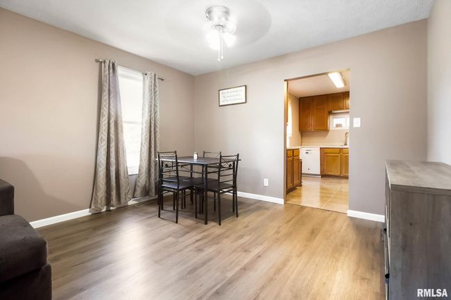 100 E Adams St, House other with 2 bedrooms, 1 bathrooms and null parking in Du Quoin IL | Image 13