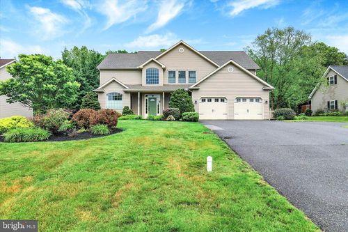 168 Stony Point Avenue, SHIPPENSBURG, PA, 17257 | Card Image