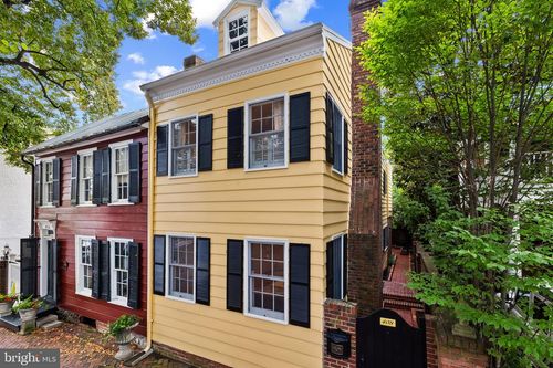 408 Wolfe St, ALEXANDRIA, VA, 22314-3728 | Card Image