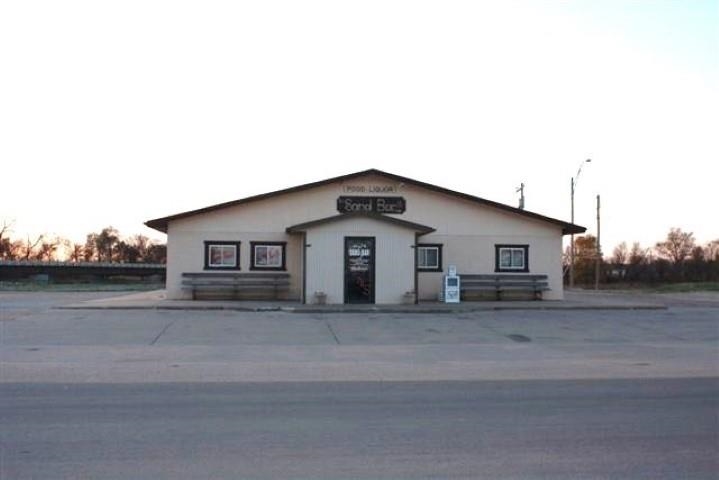 105 E Elm St, Pleasanton, NE 68866